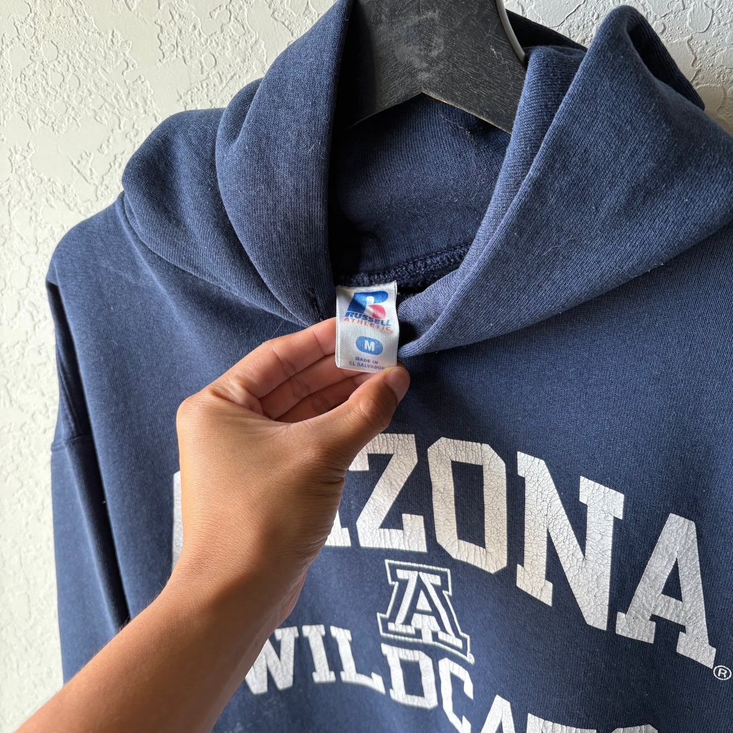 2000s Navy Arizona University Russell Hoodie: Medium